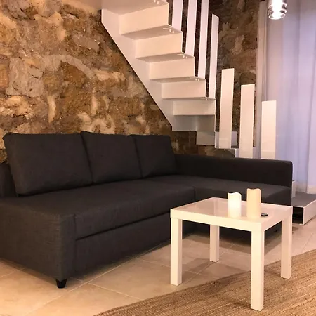 Home sotto l'Arco-2